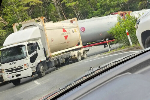Truck & trailer units banned from Waipu Cove to Mangawhai road route